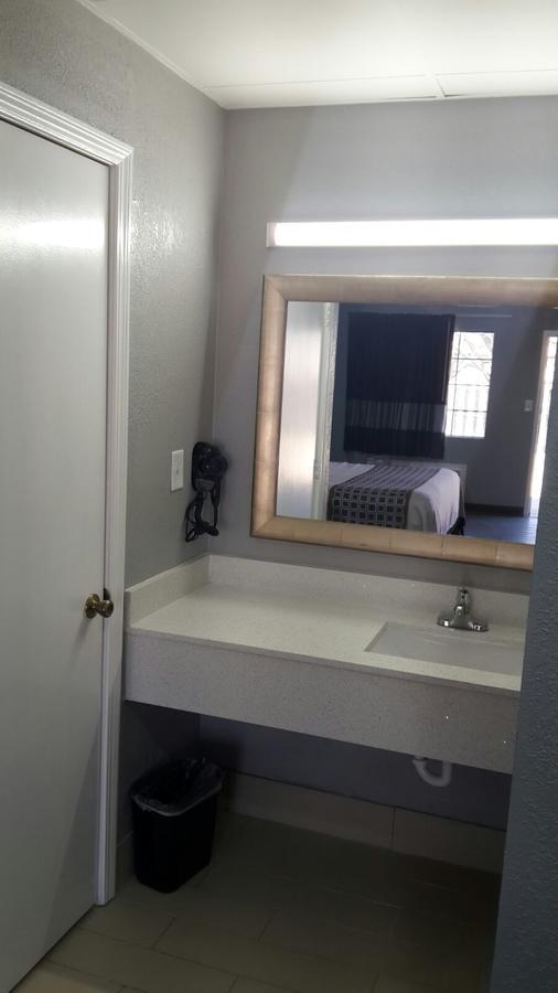 Paris Inn And Suites Luaran gambar